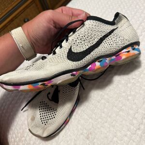 NIKE Women’s Sneakers Used